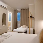 Palatino 28 *