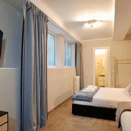 Palatino 28 דירה